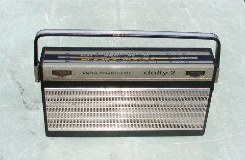 Dolly 2 rádió