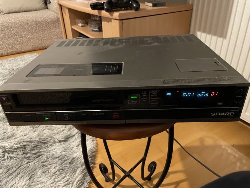 Sharp VC682 VHS