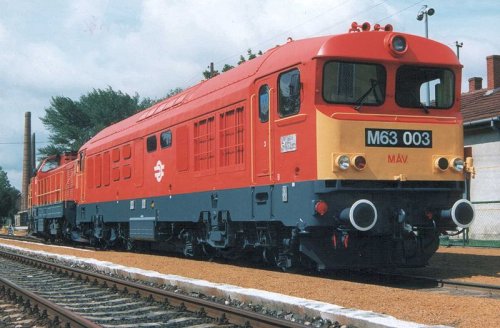 MÁV M63 DVM-10 mozdony