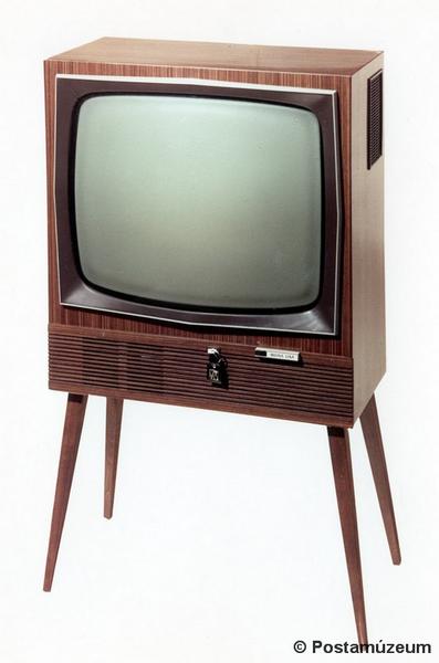 T 18 02 Videoton TV Monalisa,1970.jpg