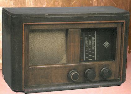Telefunken rádió 240 V