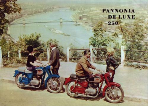 Pannonia De Luxe 250 motorkerékpár